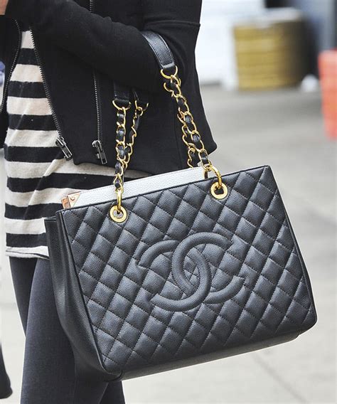 grand shopping tote bag chanel|chanel shopping tote price.